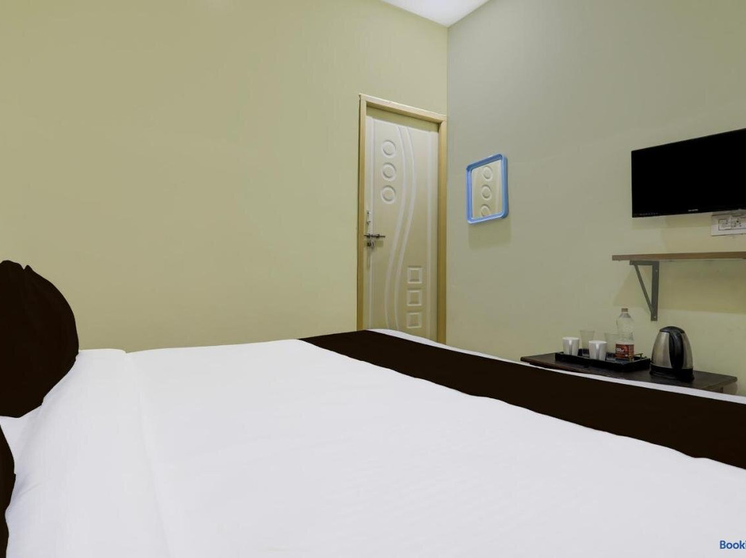 Spot On Sri Karthik Grand Inn