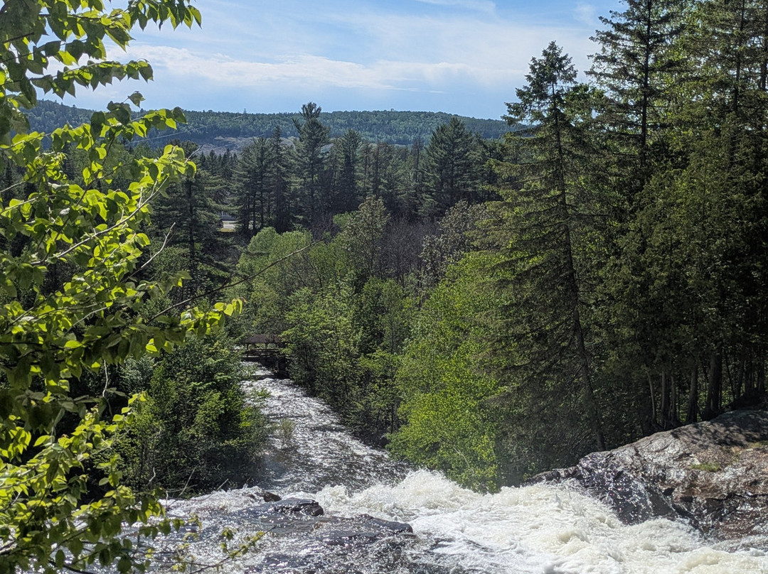 Parc des Chutes de la Petite Rivière Bostonnais-La Tuque必去景点