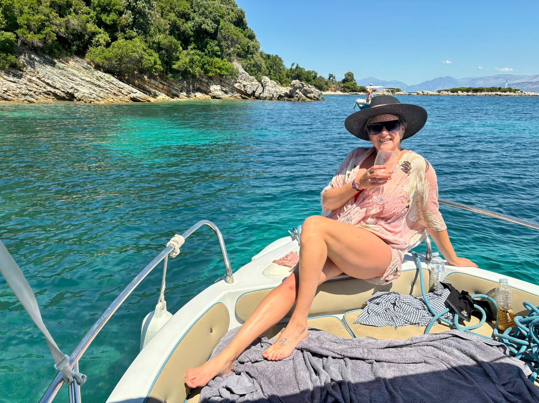 Sotiris Boat Hire-Agios Stefanos必去景点
