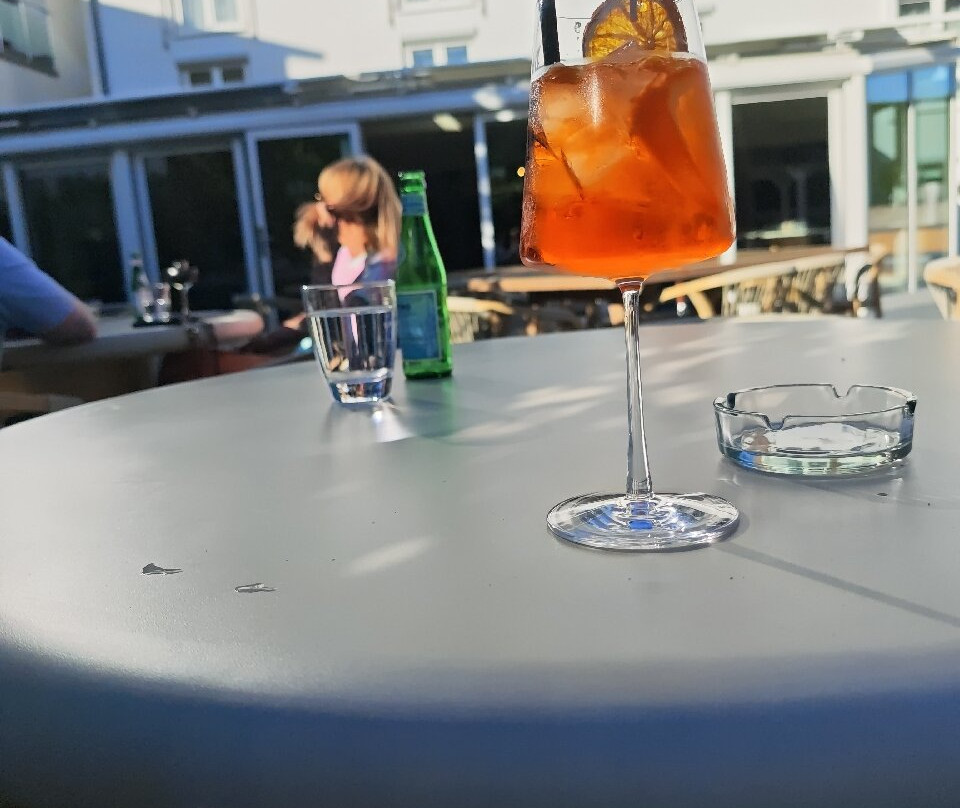 安达特拉斯特酒店主图