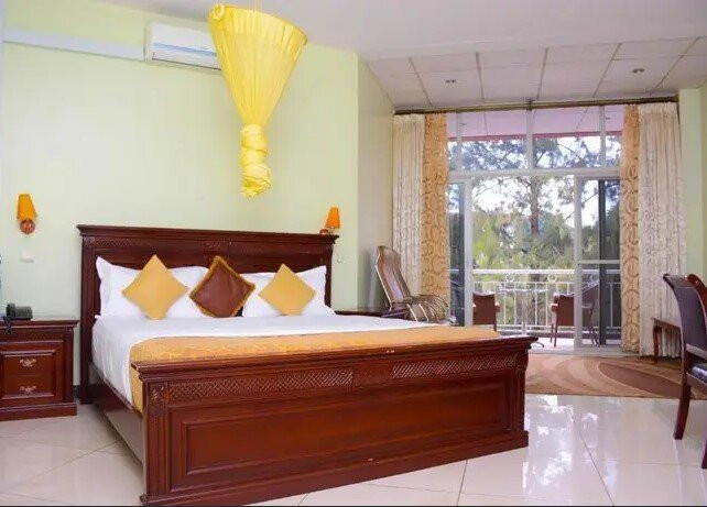 Beausejour Hotel主图