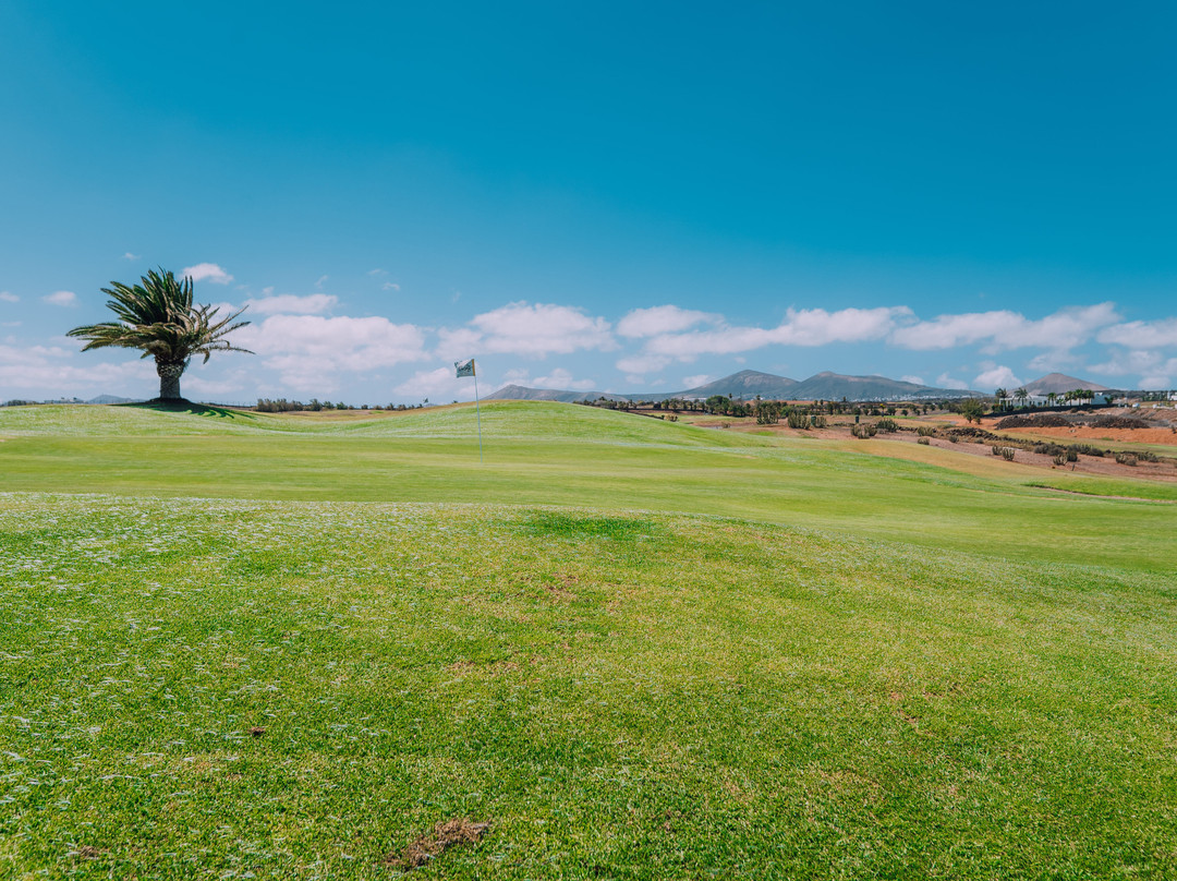Lanzarote Golf-提亚必去景点