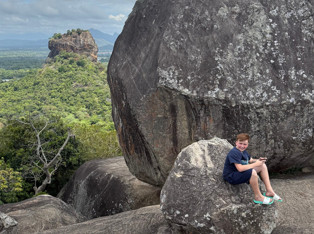 Uminda Sri Lanka Tours-Sirimalwatta必去景点