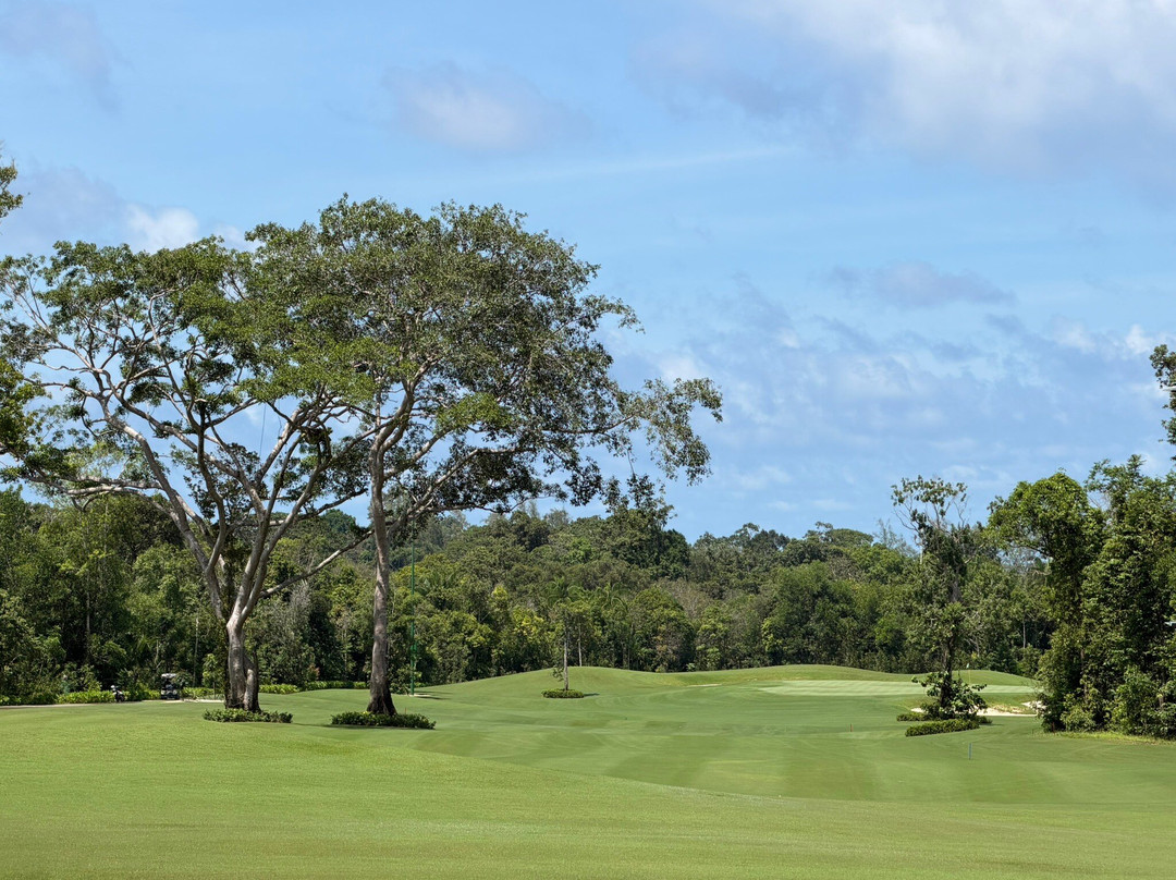 Eschuri Vung Bau Golf-Cua Can必去景点