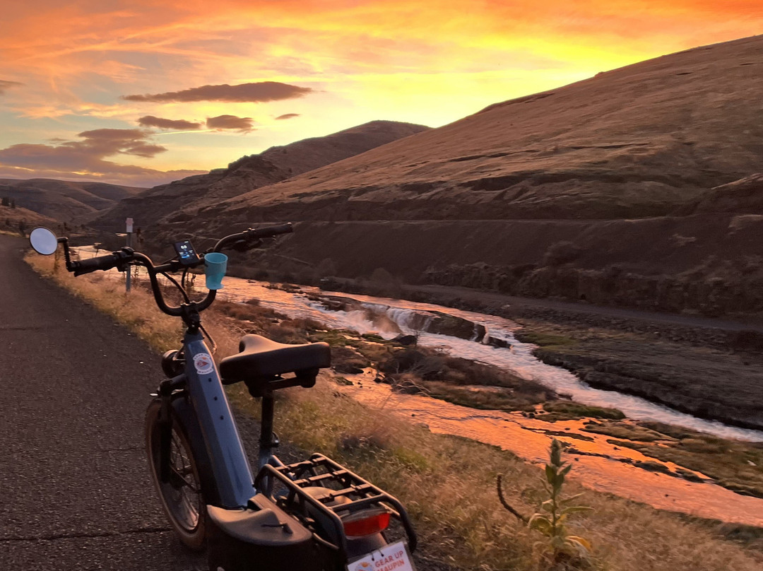 Gear Up Maupin E-bike Rentals-Maupin必去景点