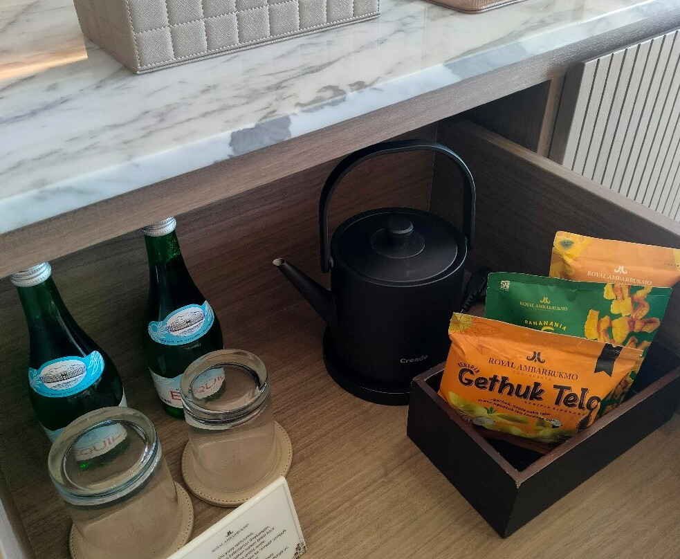 日惹爱慕卡摩皇家酒店主图