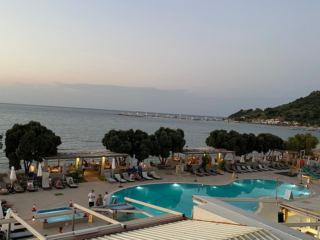 阿里卡纳斯海滩大酒店Zante Plaza主图
