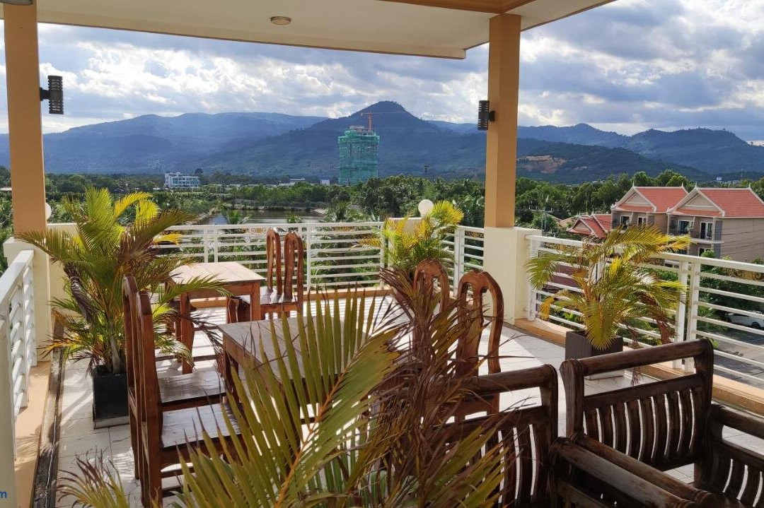 Monica Guesthouse