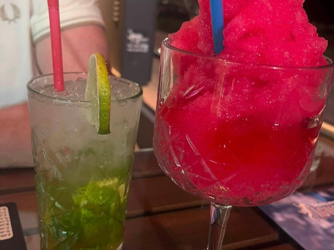 Iguana Cocktail Bar-卡拉马其必去景点