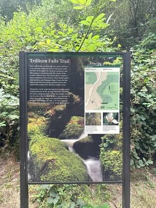 Trillium Falls Hike-Orick必去景点