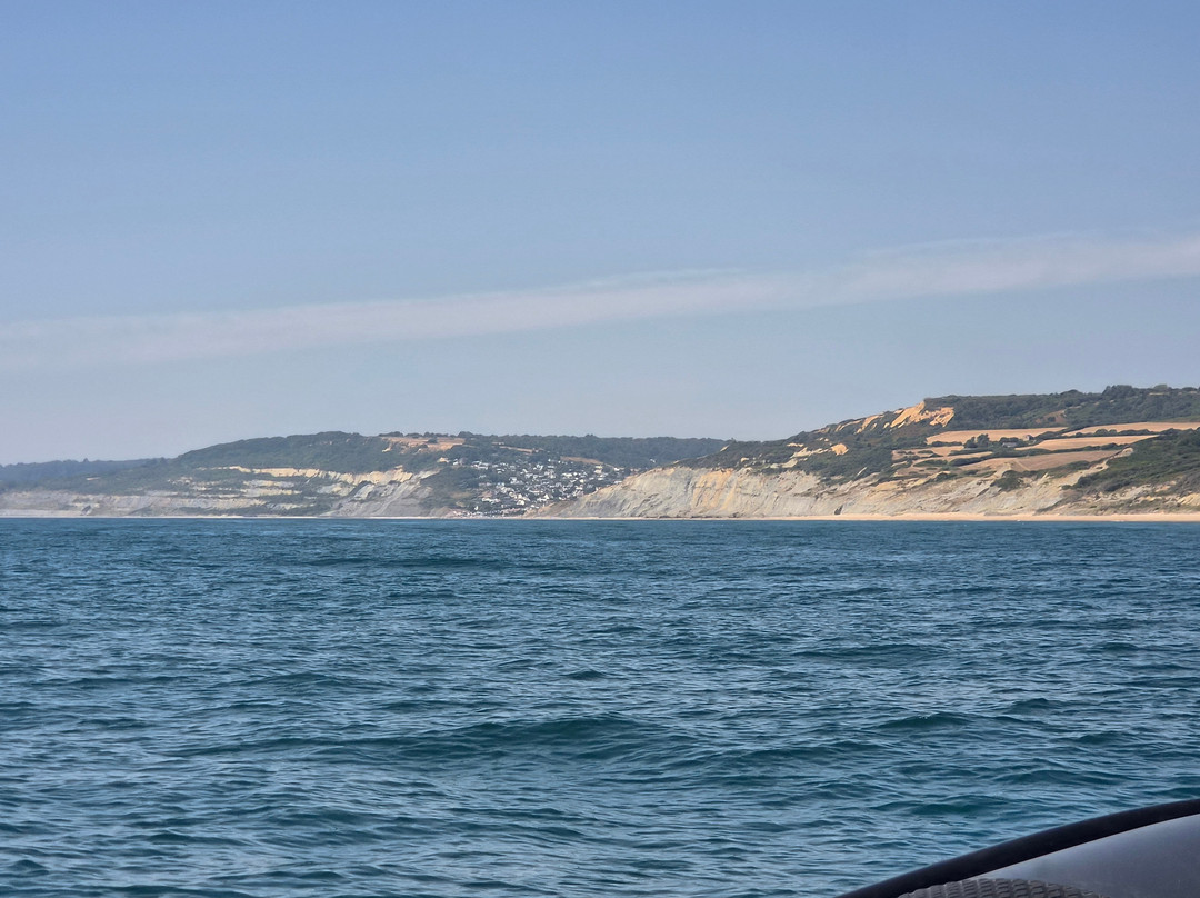 Lyme Bay RIB Charter-West Bay必去景点