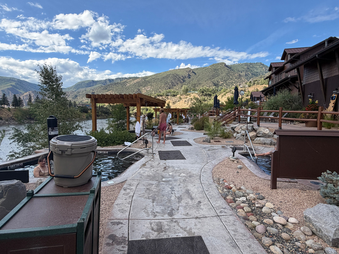Iron Mountain Hot Springs-格伦伍德温泉必去景点
