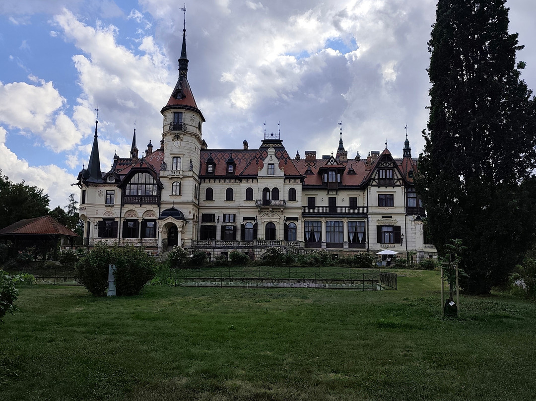 ZOO and Castle Zlin - Lesna-兹林必去景点