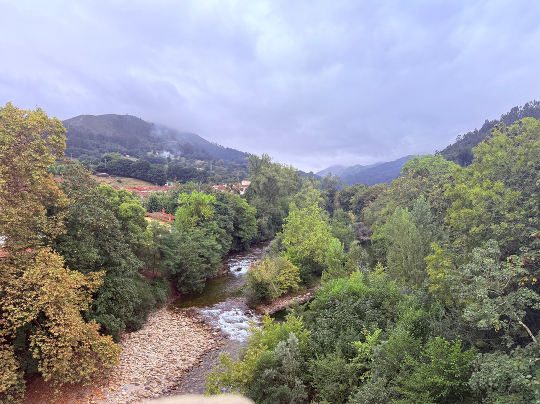 Puente Romano-Cangas de Onis必去景点