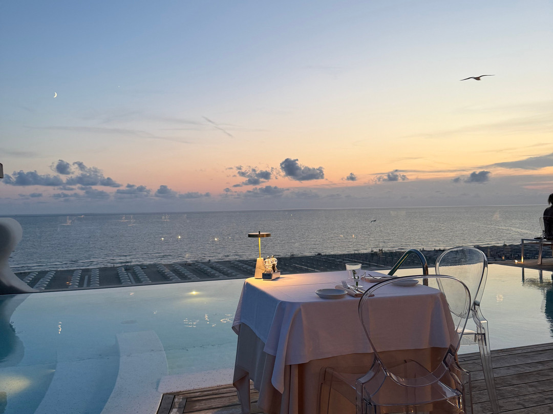 La Terrazza Bistrot & Rooftop Bar