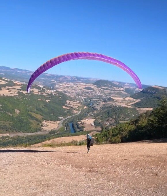 Fly Millau Parapente-米约必去景点