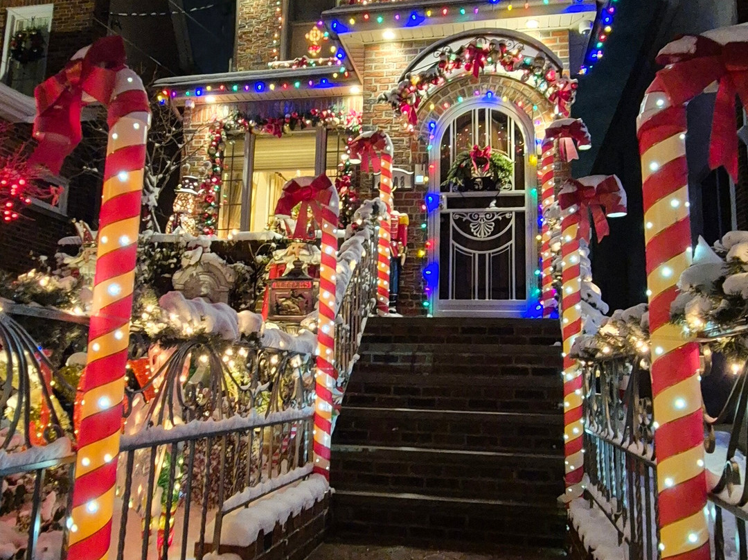 Dyker Heights-布鲁克林必去景点