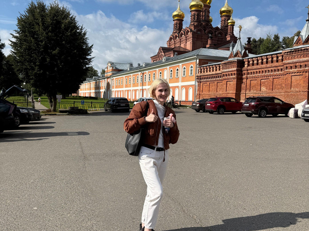 Gefsimansky Chernigovsky Skit (convent)-谢尔吉耶夫镇必去景点