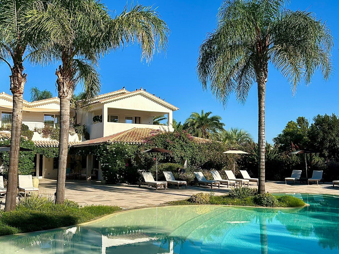 Sant Efis Hotel主图