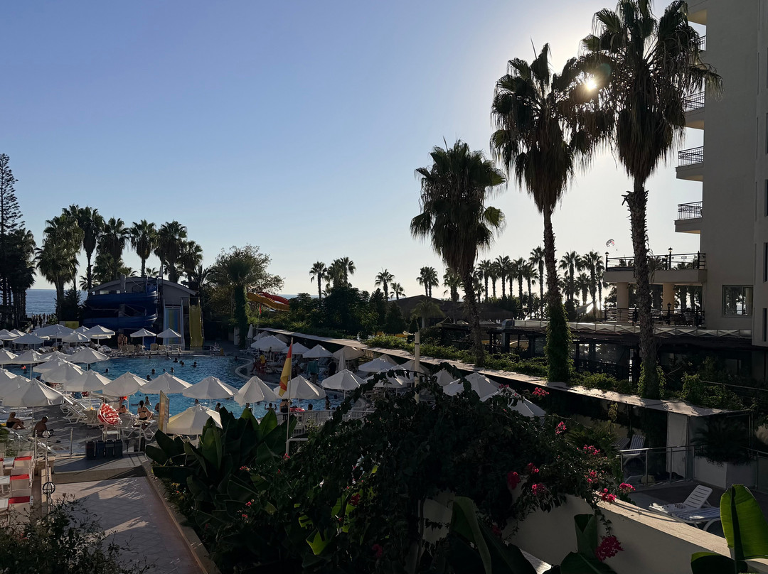 Holiday Park Resort - Ultra All İnclusive主图
