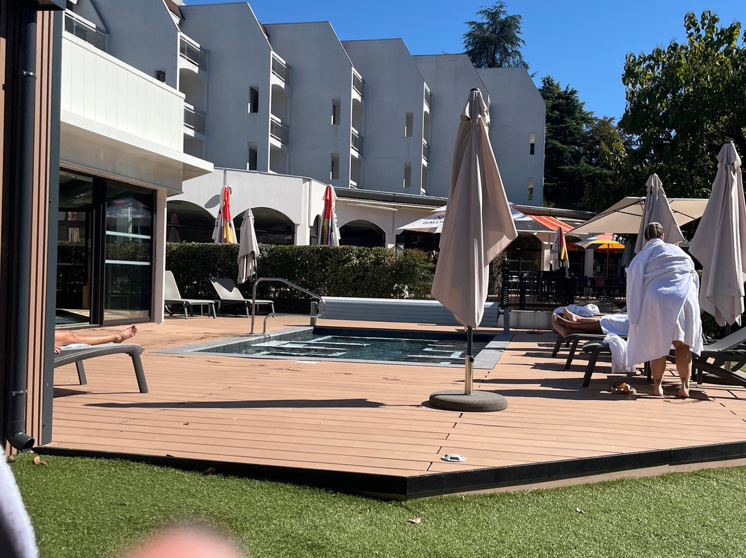 Les Bains des Alpes - Spa Nuxe-艾克斯莱班必去景点