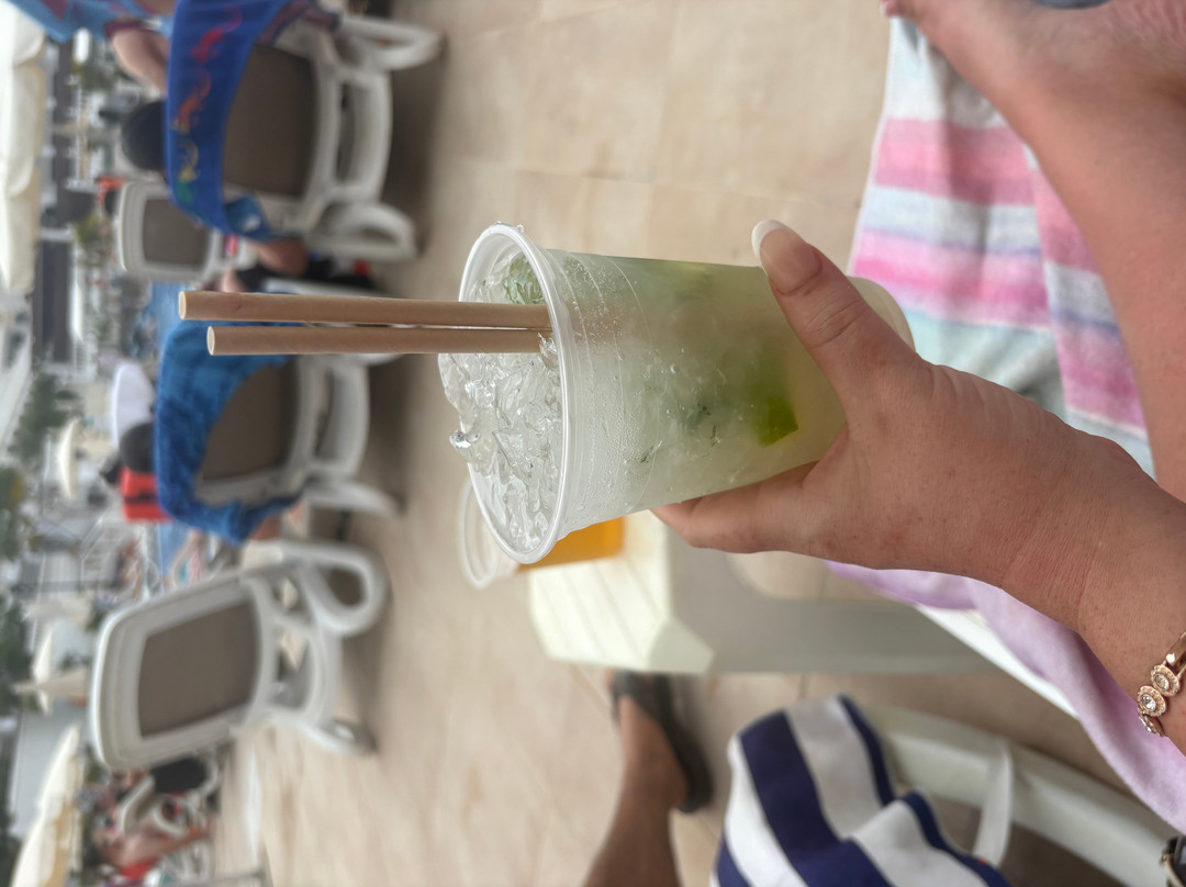 米拉吉套房酒店主图