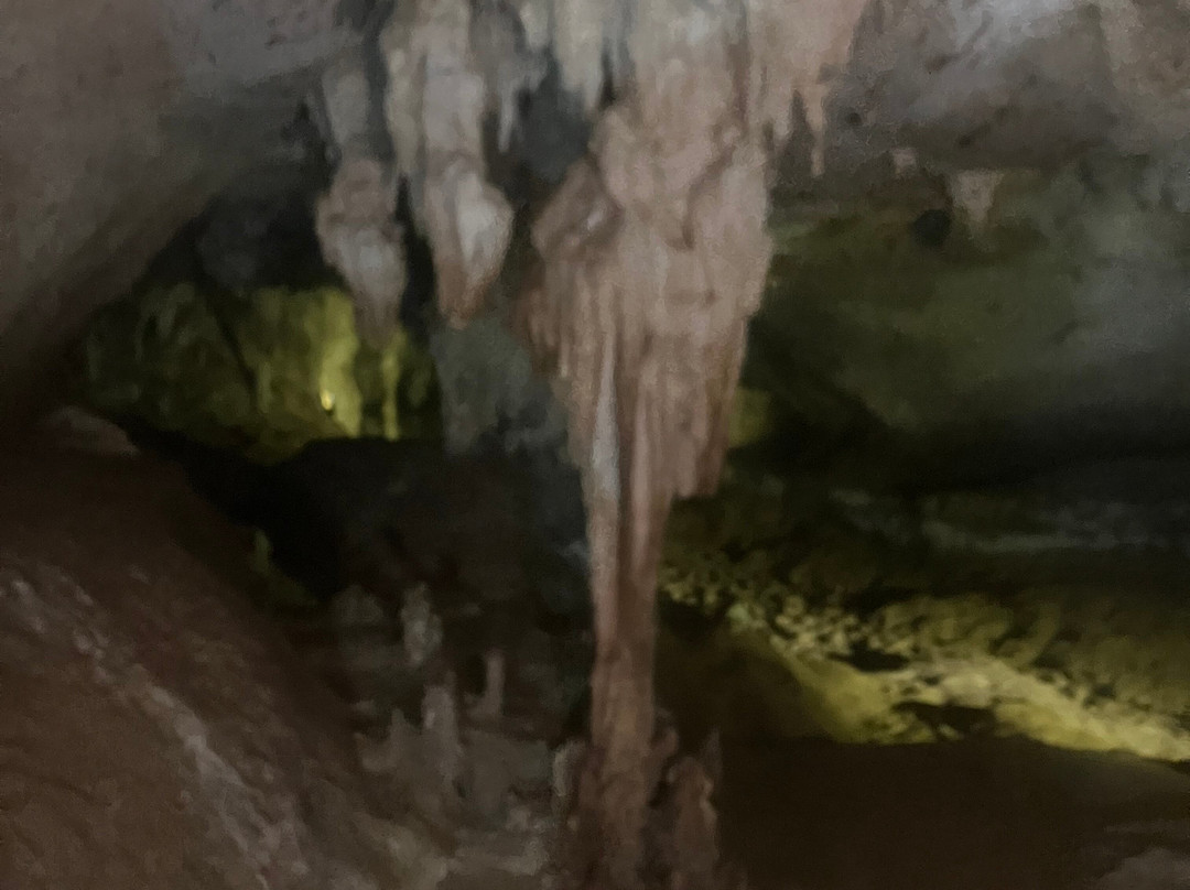 Ice Cream Cave-敖攀牙国家公园必去景点