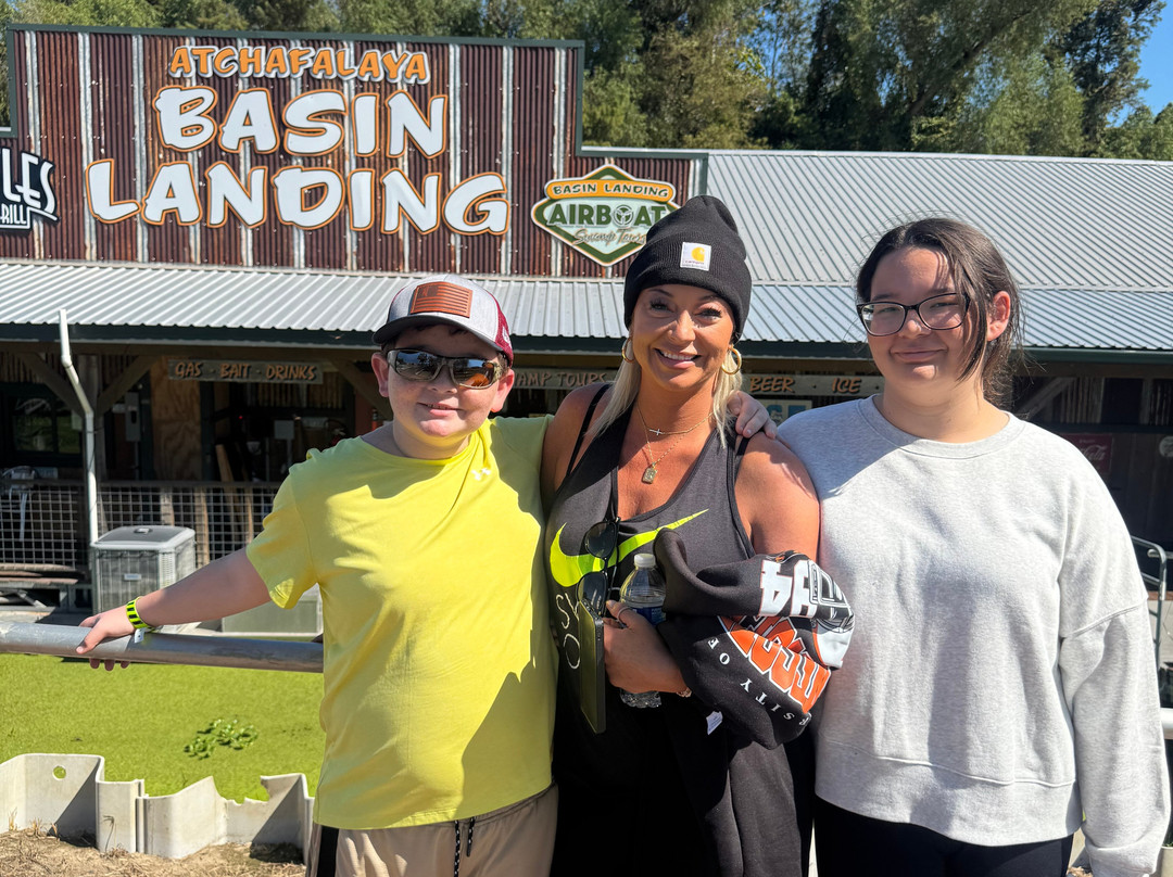 Atchafalaya Basin Landing & Airboat Swamp Tours-布里奥克斯桥必去景点