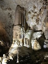 Bears' Cave景点图片