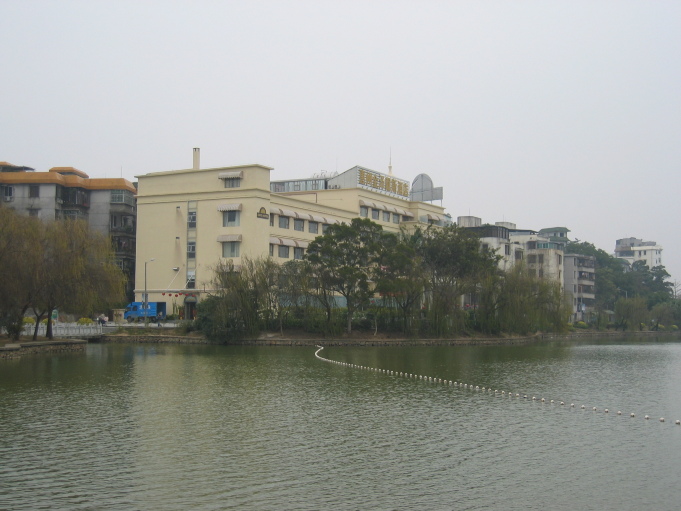 西湖金泽酒店-客卧