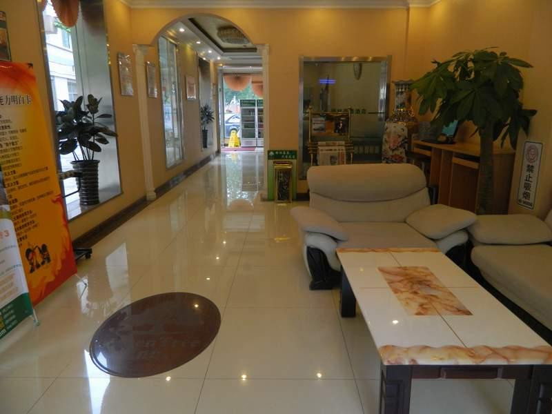 格林豪泰石家庄泰华街商务酒店主图