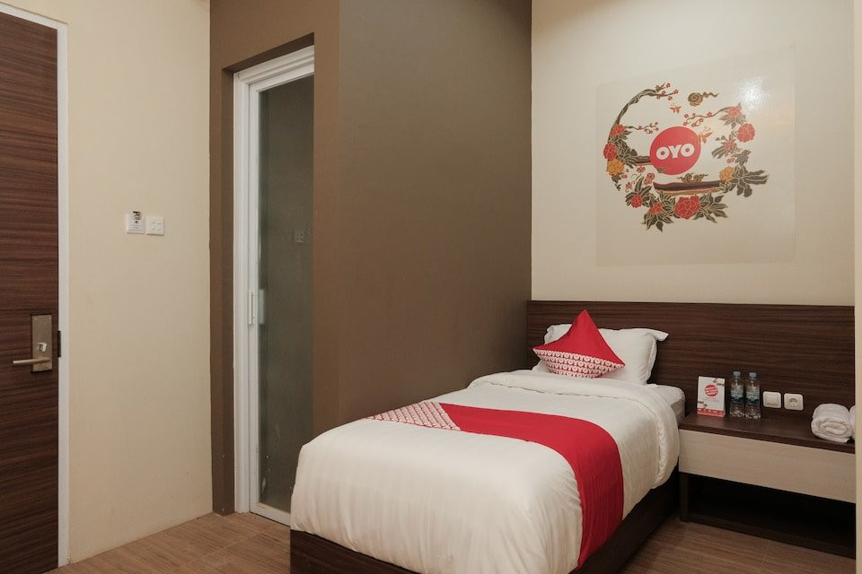 OYO 620 The Peak Guest House Syariah