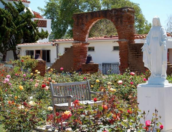 Bonsall酒店住宿-Mission San Luis Rey Retreat