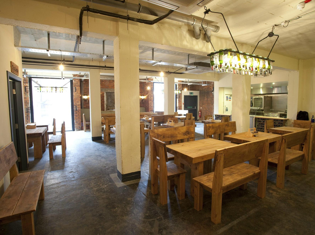 Victoria Warehouse Hotel