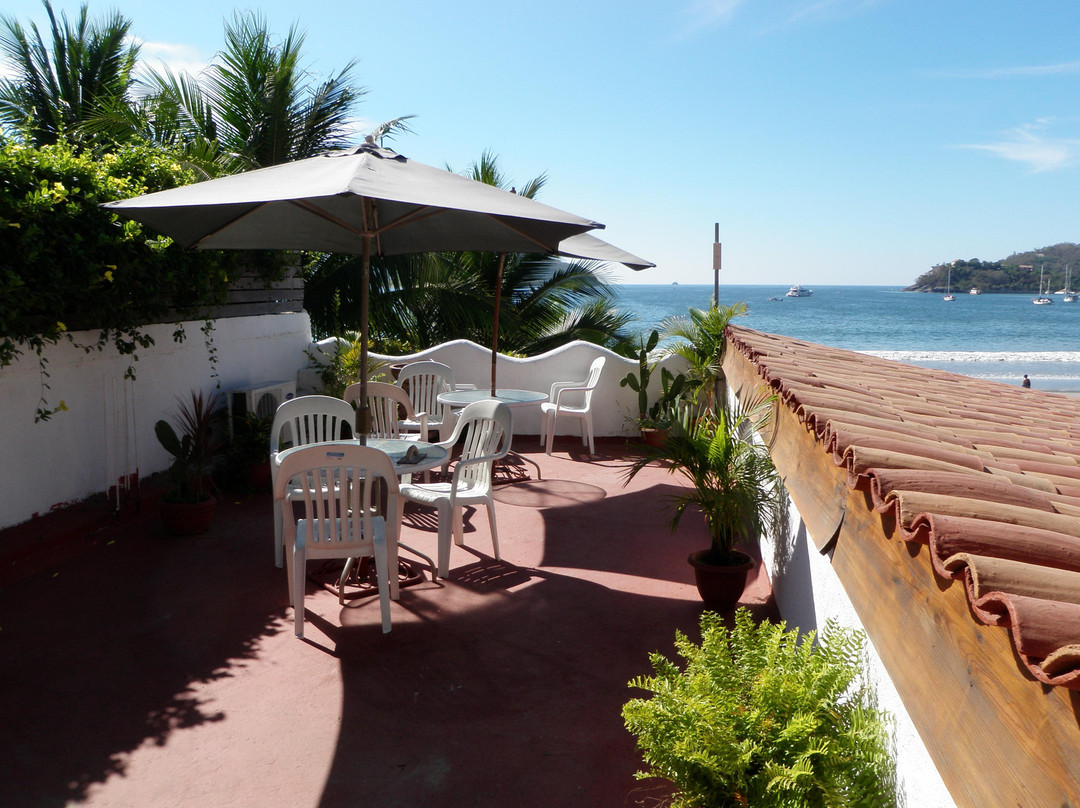 Arena Hotel & Suites
