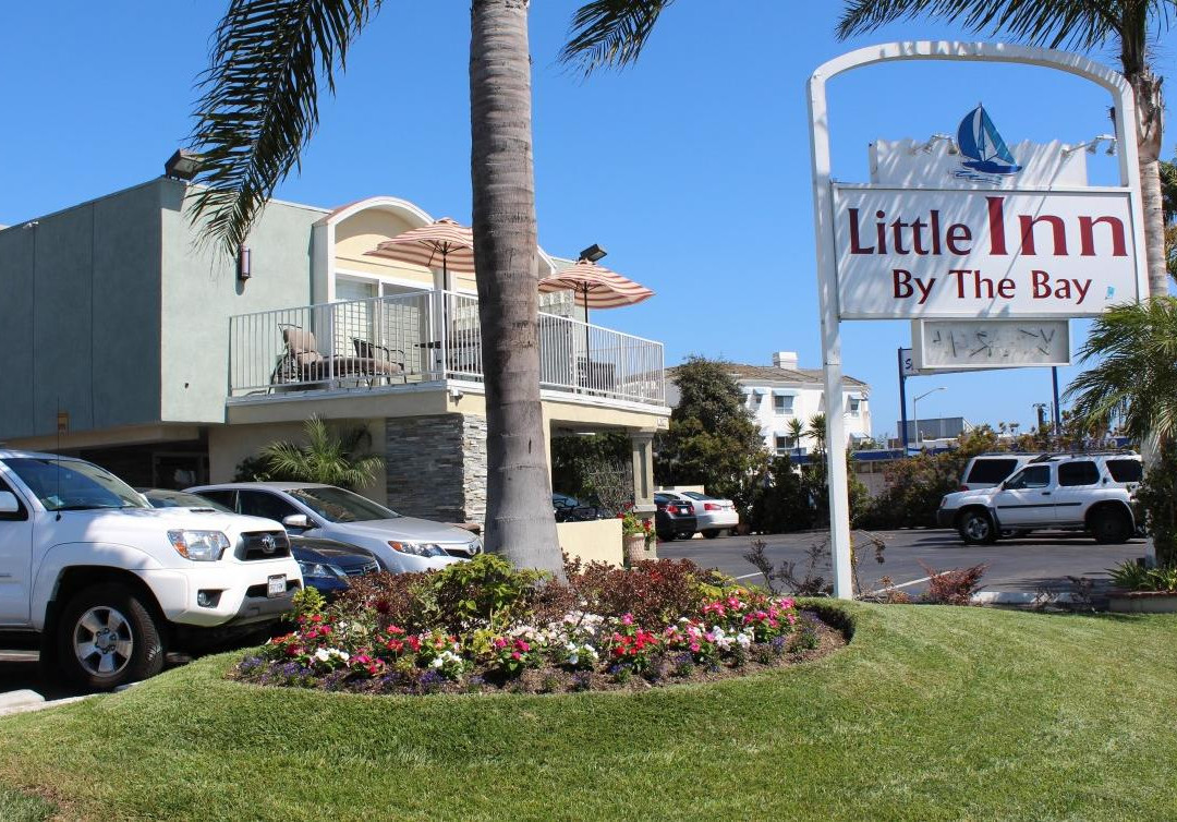 Little Inn By The Bay
