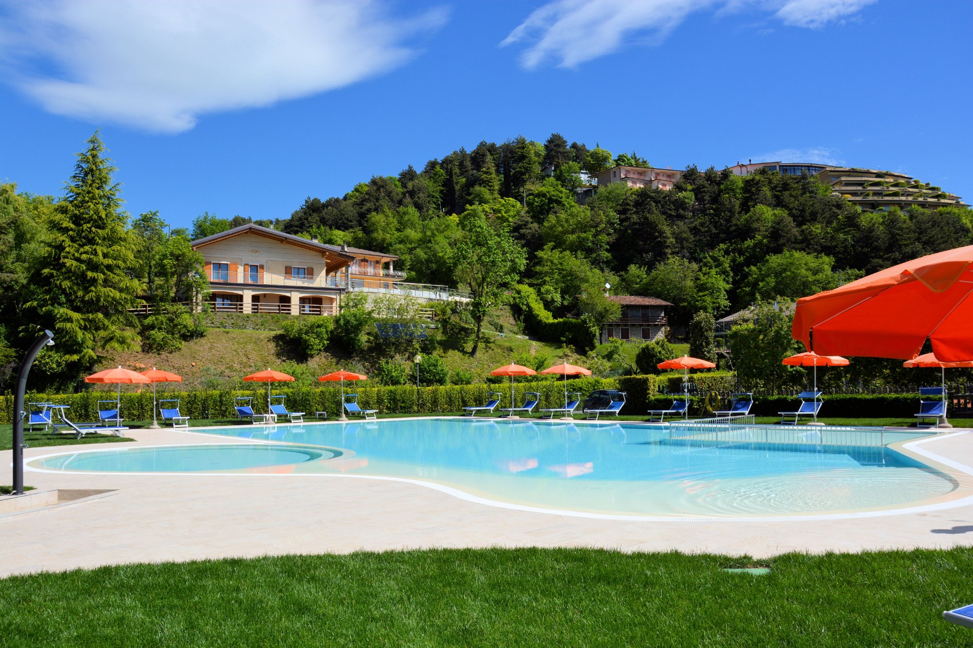 Hotel Pineta Campi-官方