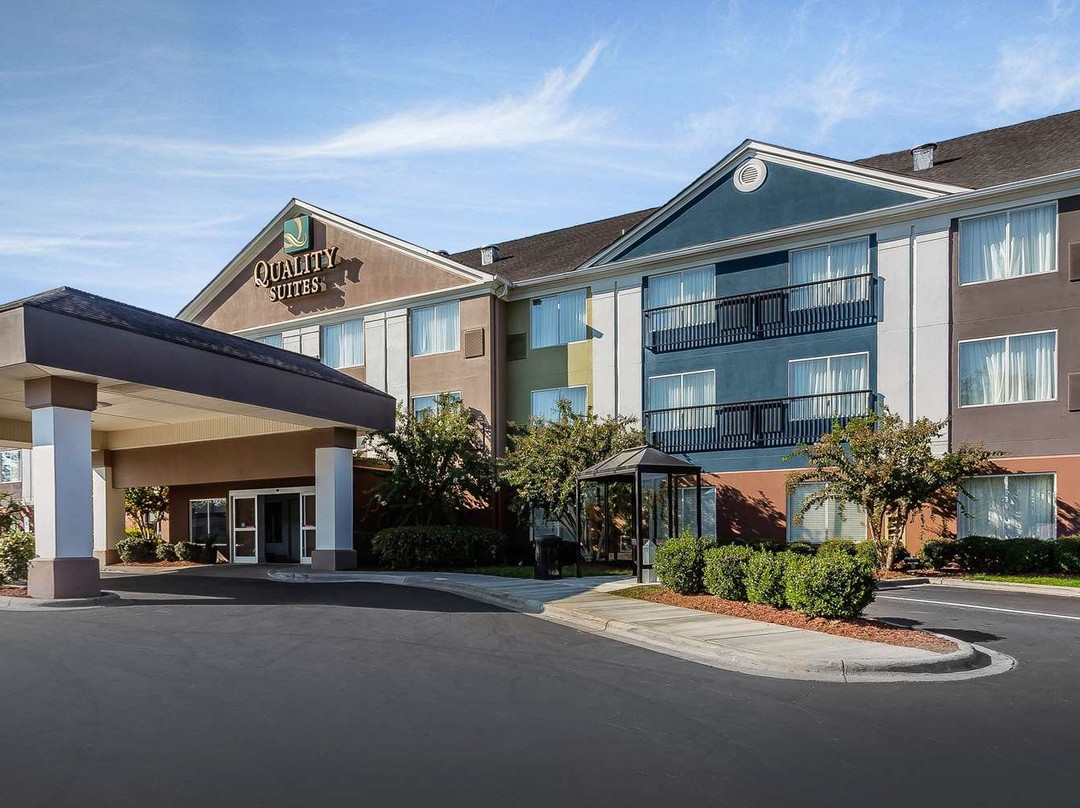 派恩维尔酒店住宿-Quality Suites Pineville - Charlotte