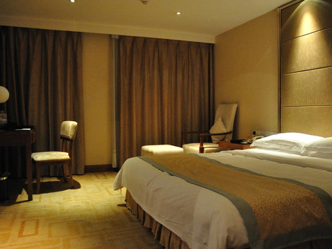 深圳中泰来大酒店主图