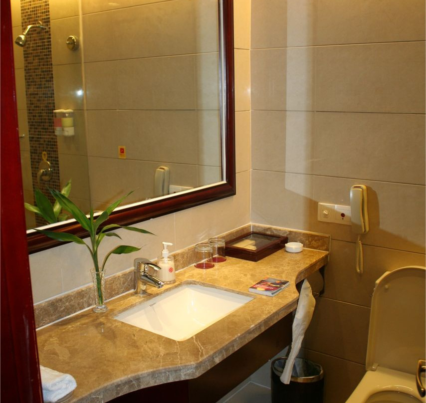 益阳华天大酒店主图