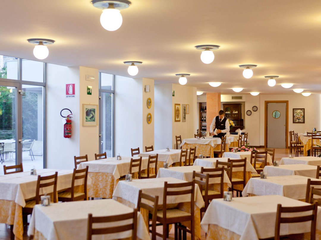 Hotel Idania