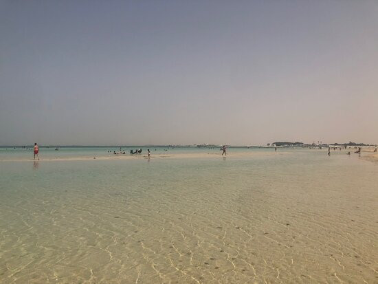 Azerbaijani Beach-Madinat Ash Shamal必去景点