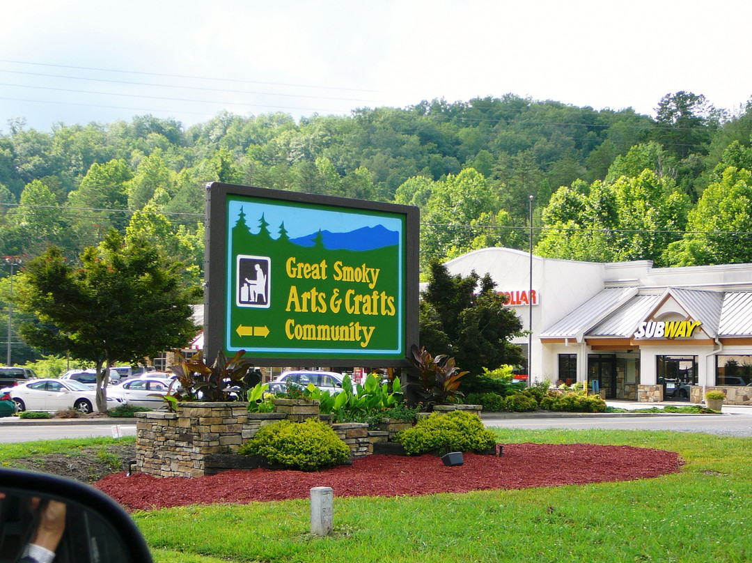 Great Smoky Arts & Crafts Community-盖林柏格必去景点