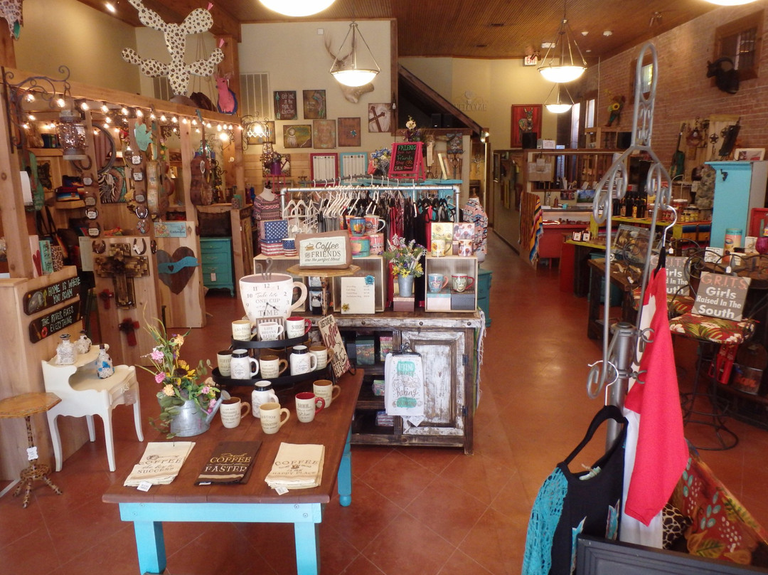 D'Hanis旅游景点-Rustic Charm