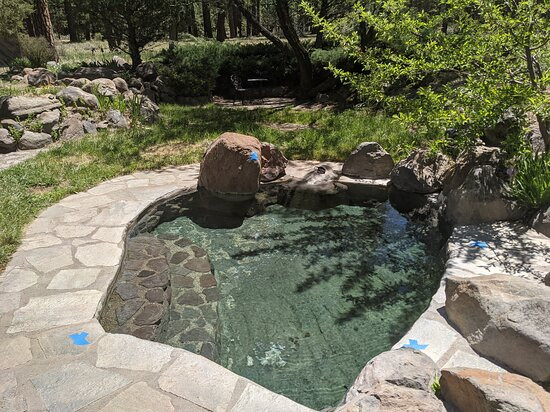 Sierra Hot Springs景点图片