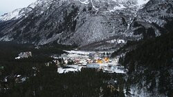 Russian Mountain Holidays景点图片