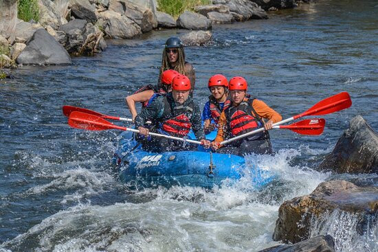 Mad Adventures-Dumont必去景点