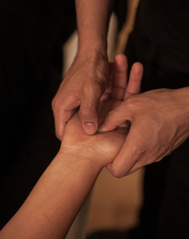 Fariolen Masajes Madrid-马德里必去景点