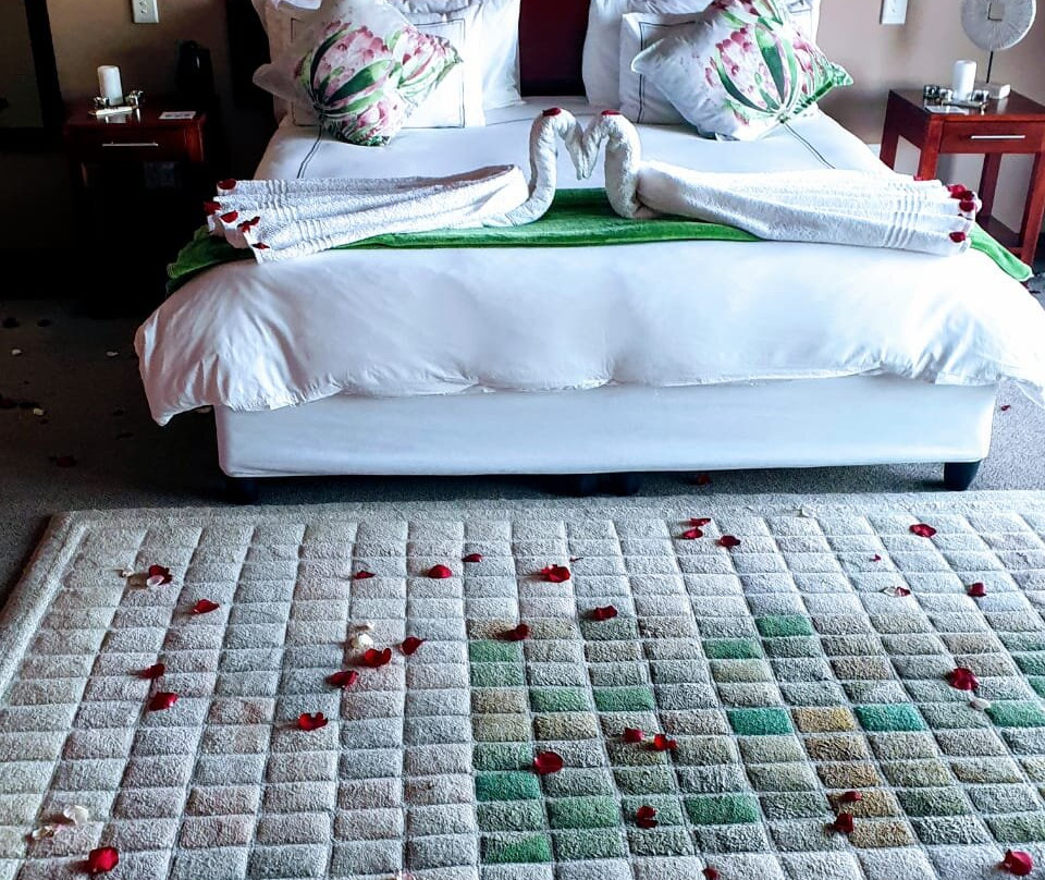 Over The Moon Guesthouse主图