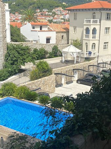 Tower of assumption of saint Mary-Rab Town必去景点